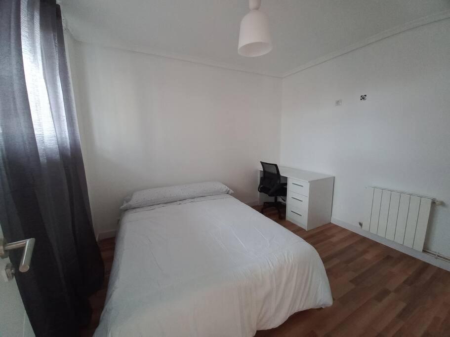Apartamento En Santander Soleado Y Con Terraza. Eksteriør bilde